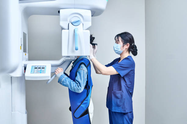 Best Emergency Treatment for Dental Infections or Abscesses in Los Angeles, CA
